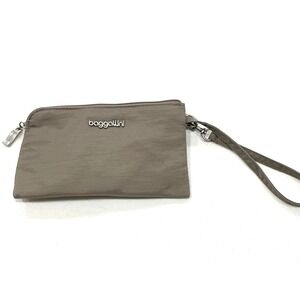 Baggallini Wallet Wristlet Clutch RFID Travel Gray Purse Vacation Cruise
